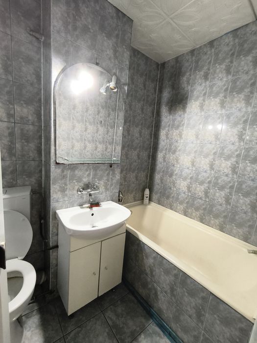 Închiriez apartament 2 camere
