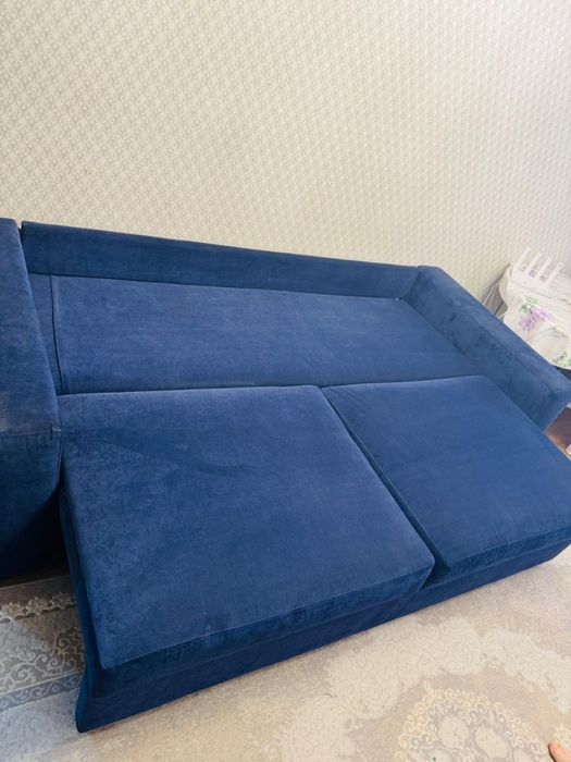 Продам диван раскладывающийся
