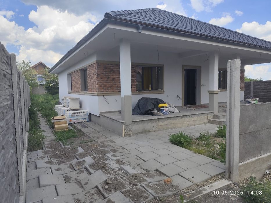 Casa  de vanzare