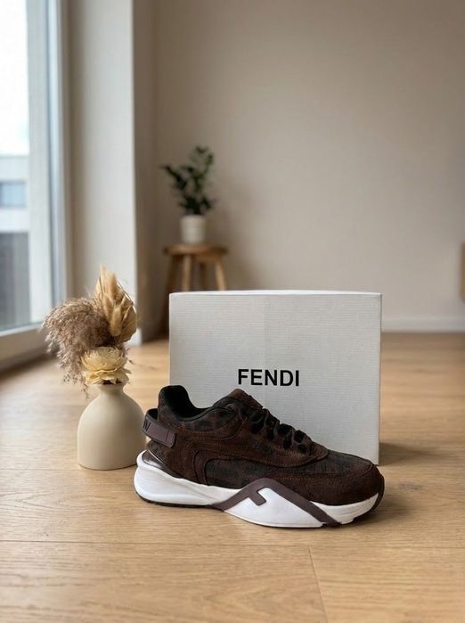 Adidasi F E N D I Flow Low Top