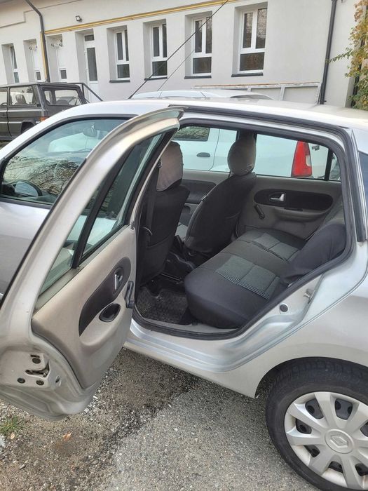 Vând Renault Symbol 2 stare perfectă de funcționare