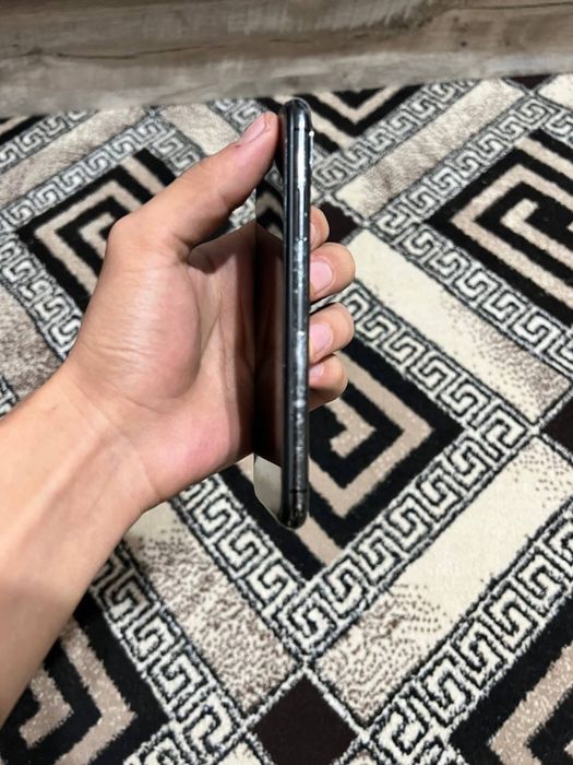Iphone x 256gb  yomkst 100% useliny karobka yo