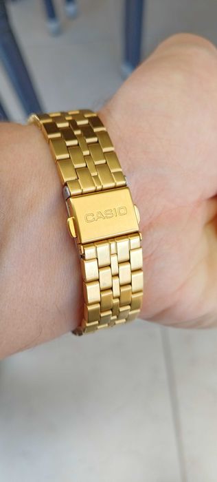 Класически Casio часовник унисекс
