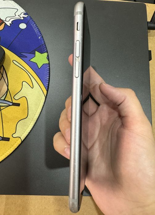 Продам iphone 6s 16gb