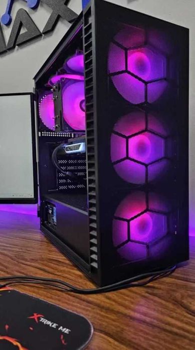 Геймърски Компютър! Ryzen 7 7800X3D, 32GB DDR5, RTX 5070 - НОВ