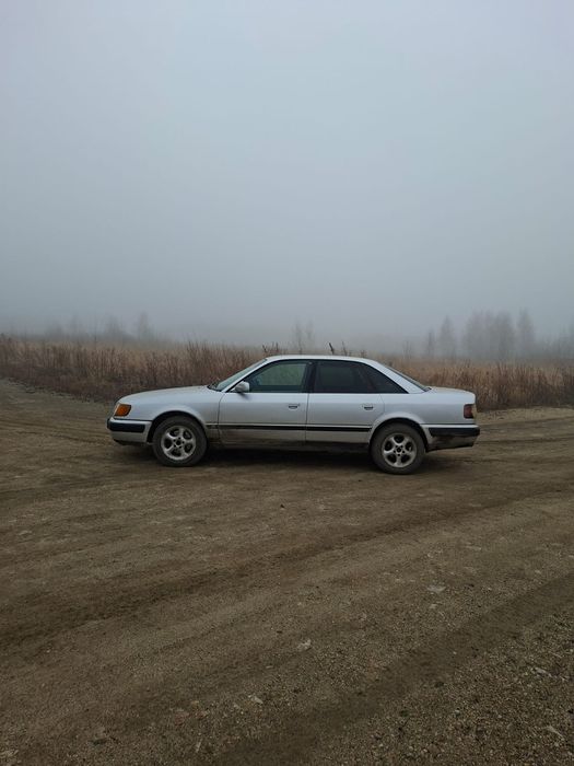 Продам Ауди 100 с4