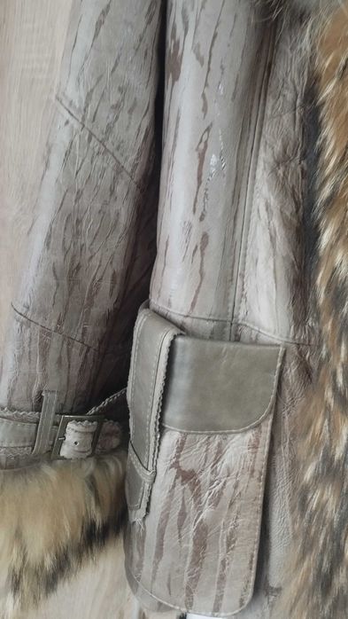 Дамско кожено яке