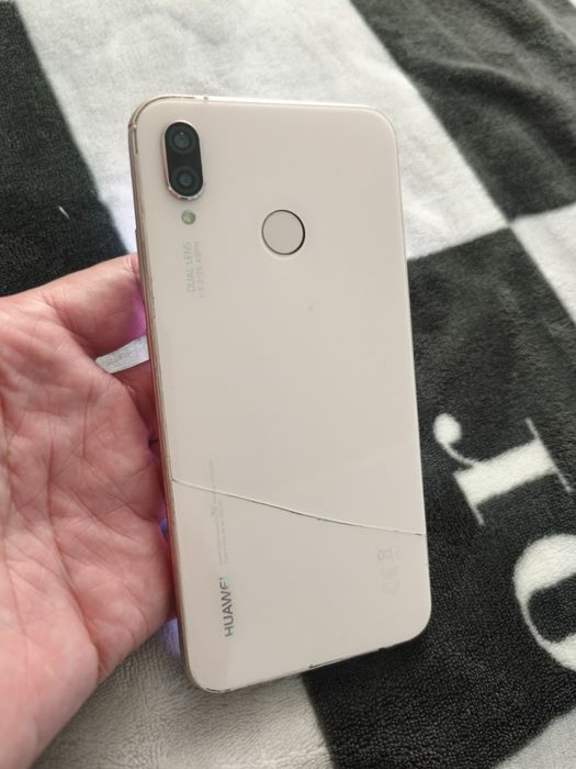 Samsung и Huawei