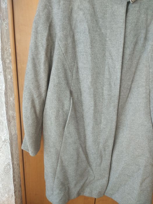 Продам новое женское пальто