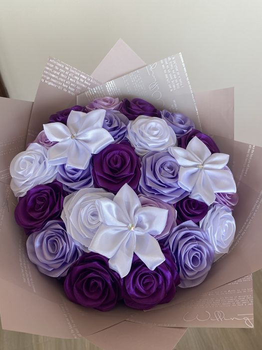 Buchet din satin