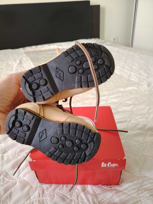 Боти за бебе Lee Cooper
