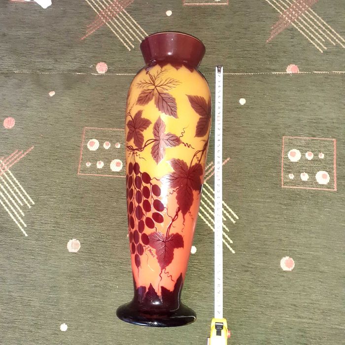 Vind vaza sticla semnata