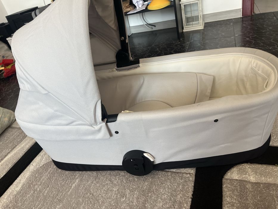 cybex S lux кош за новородено