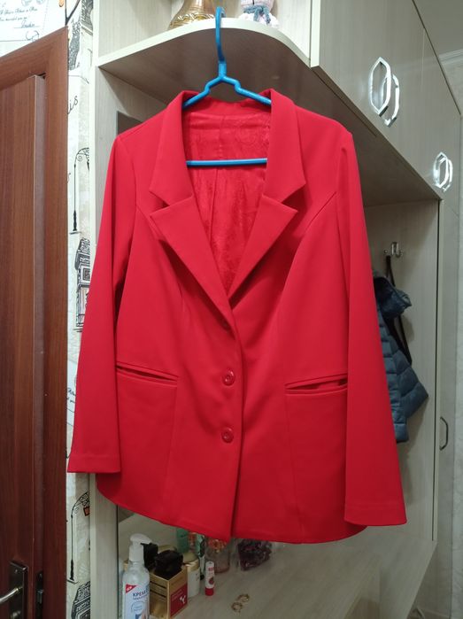 Продам красивые платья