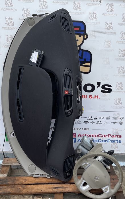 Plansa bord renault scenic 3 an 2012