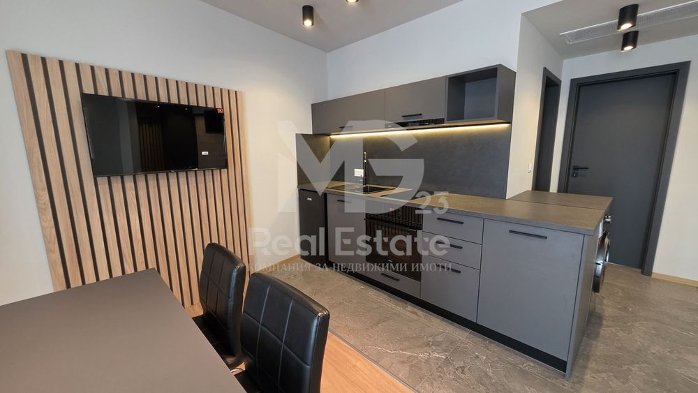 2-стаен в Пловдив-Център площ 69 цена 650