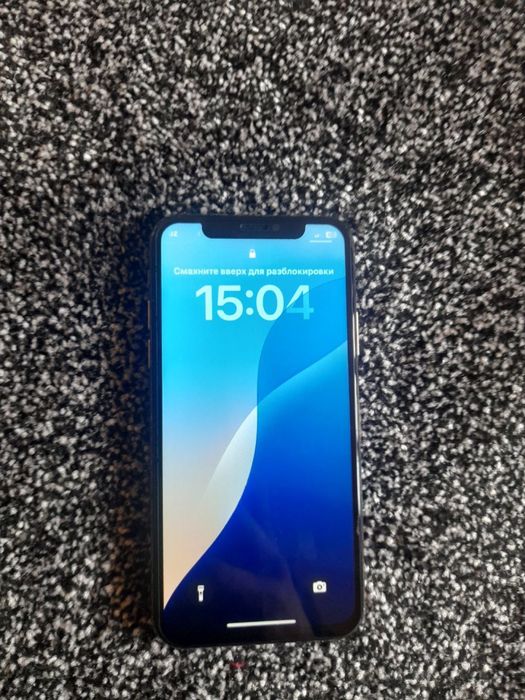 Iphone XS gold sotiladi