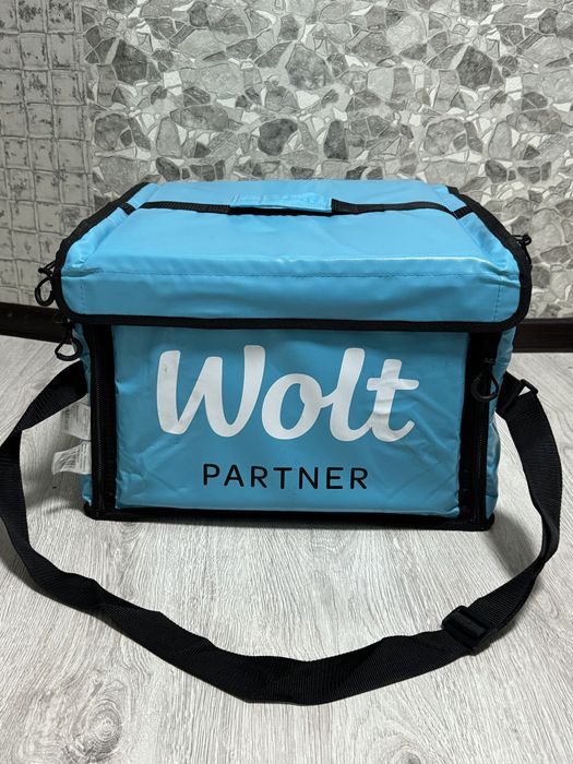 Продам термосумку Wolt