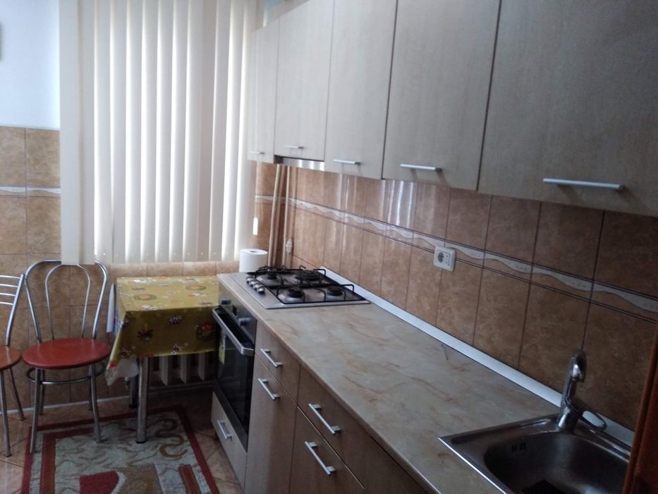 Închiriez apartament 2 camere complet mobilat și utilat
