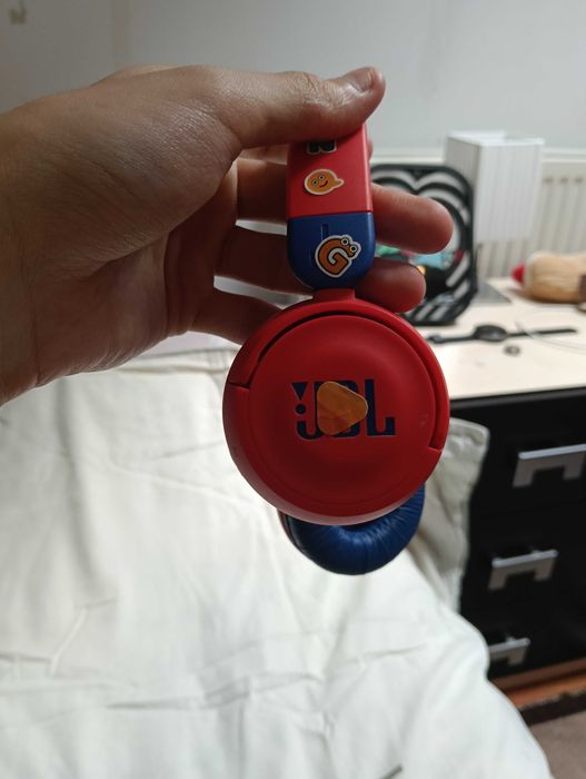 Căști JBL Junior, stare bună, roșu-albastru