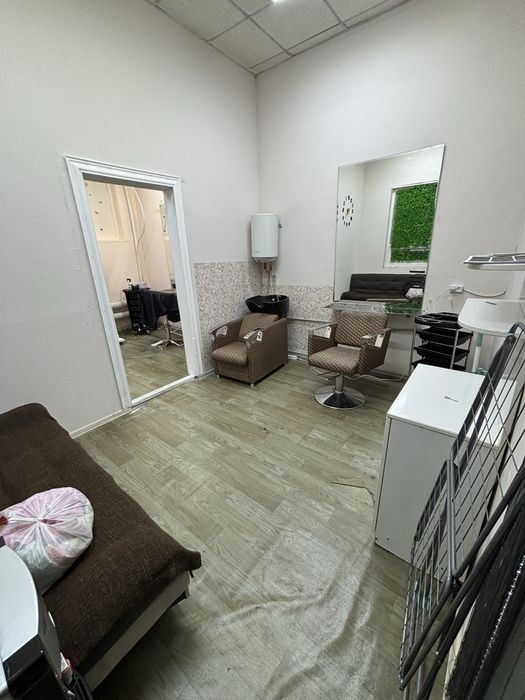 Срочно сдается салон