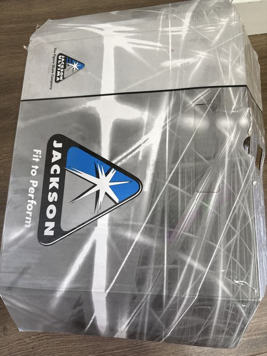 Продам Коньки JACKSON ARTISTE профессиональные,