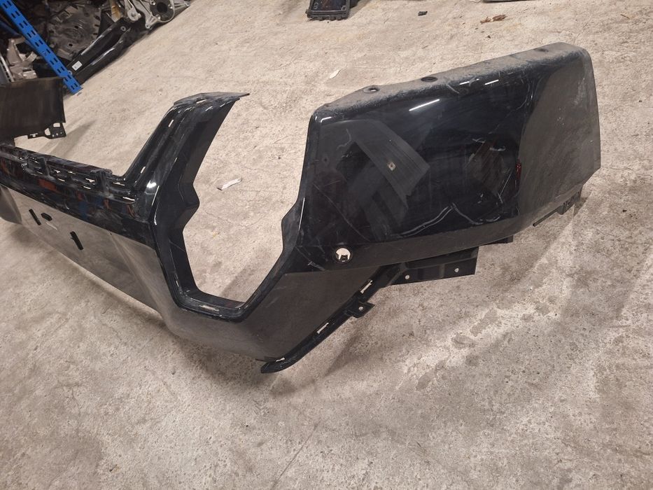 Долна част на задна броня BMW XM G09 / Бмв ХМ Г09 2024г.