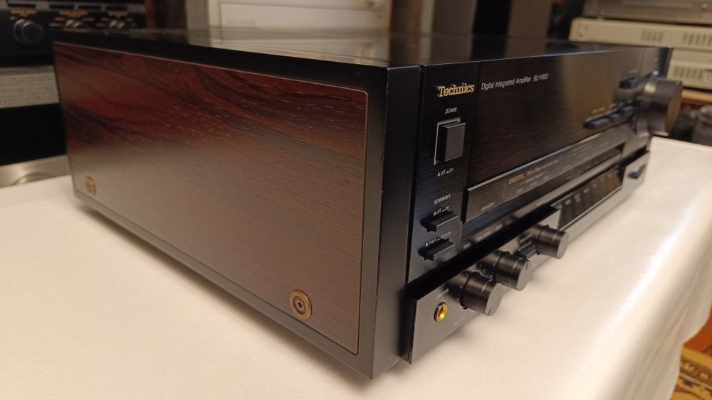 Усилитель. Technics SU-V90D