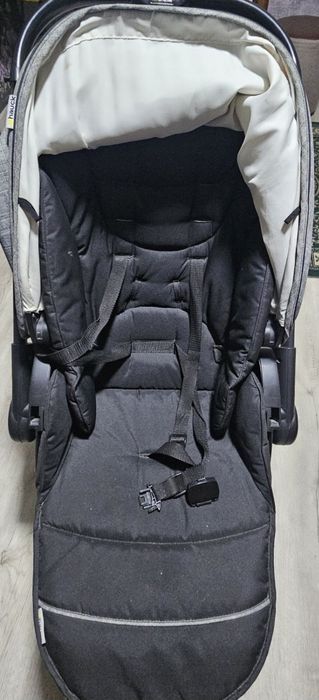 Коляска детская продам