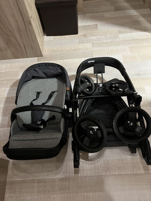 Количка за бебе Chipolino