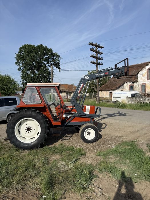 Vand sau schimb tractor Fiat Agri 70-90 cu incarcator frontal