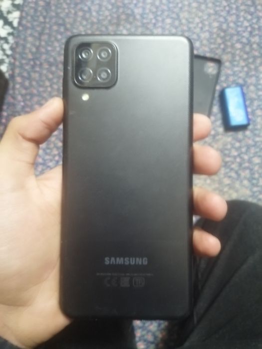 Samsung a 12 narmalni