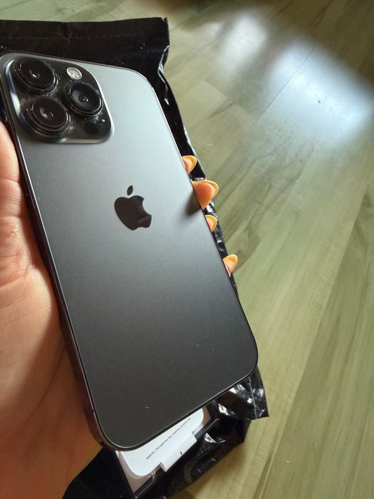 Телефон iphone13 pro