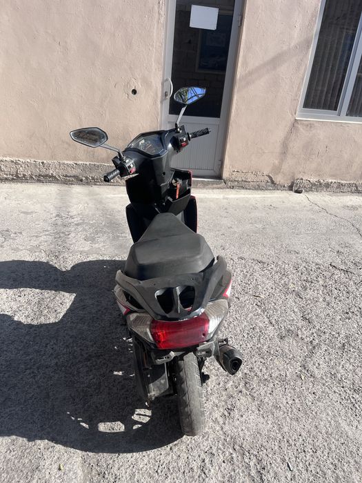 Скутер Kavasaki 150 кубов