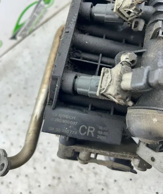 Galerie admisie 0280600037 0280600037 Opel Agila 2000 1.2 MT (75 hp)