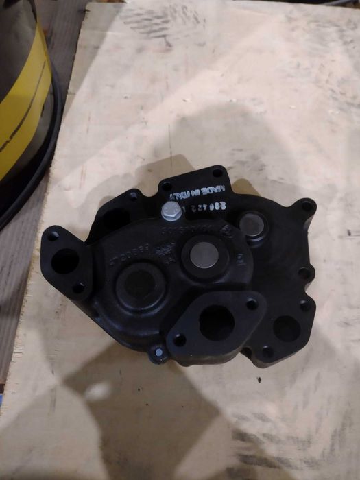 Pompa ulei motor Fiat Iveco 8365