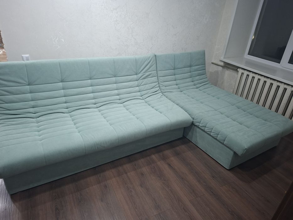 Продам Диван в отличном состоянии