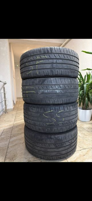 Vand cauciucuri 245/40/19 si 275/35/19