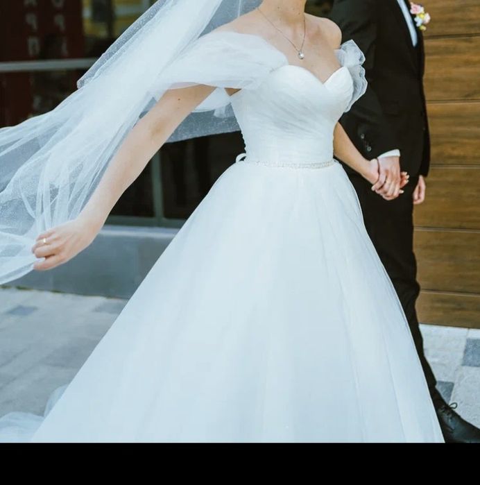 Свадебное платье