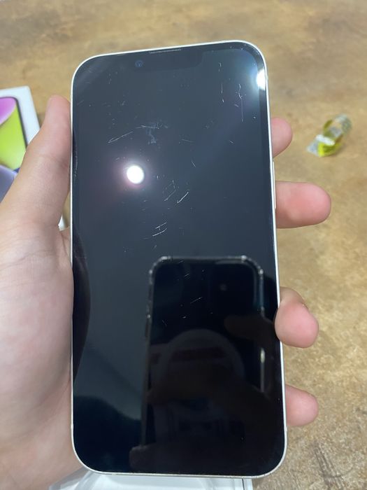 Продам iphone 14 128 гб