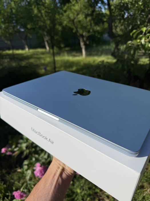 Apple Macbook air m4