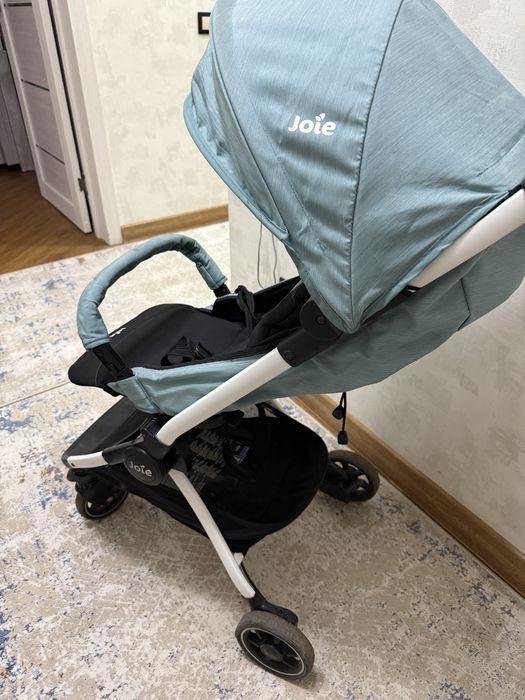Коляска Joie срочно ,19.900!