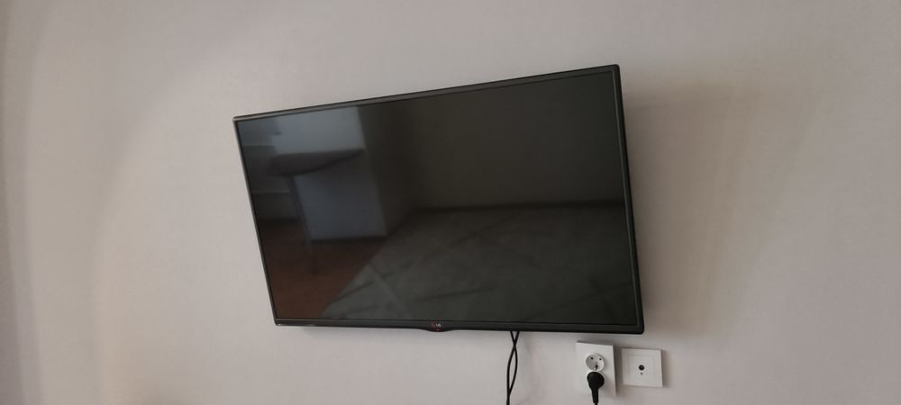 Продам телевизор