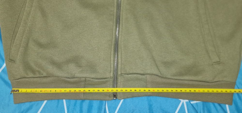 Bluza sport barbati, FireBird,  marime L, stare foarte buna.