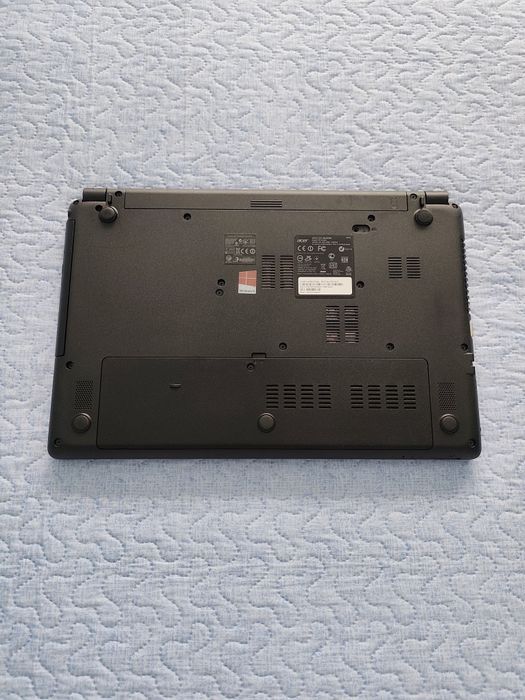 Laptop Acer Aspire 15.6" FHD Cpu i5,Amd Radeon R7 2Gb,Ssd 240Gb,8Gb Ram