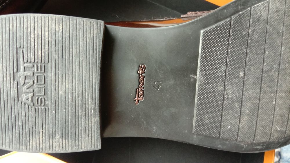 Качественный обувь