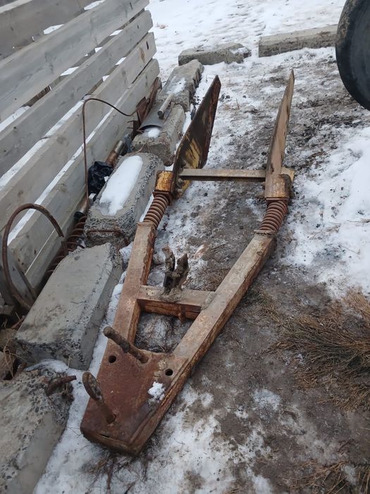 Щетка дорожная на МТЗ