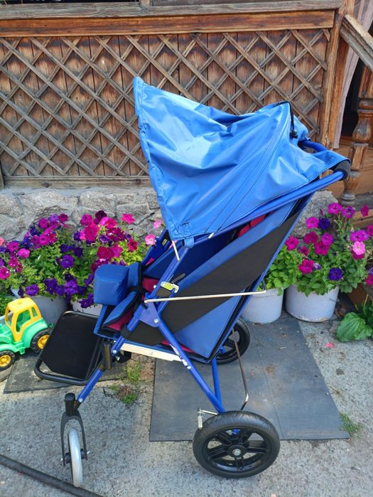 Продам  кресло коляску