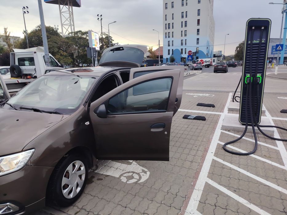 DACIA Sandero 2019 — imagine 3