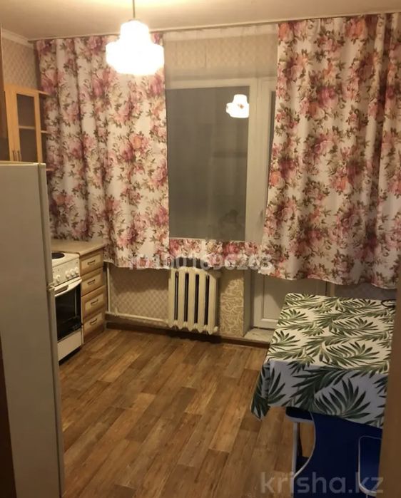 Квартира хорошим людям